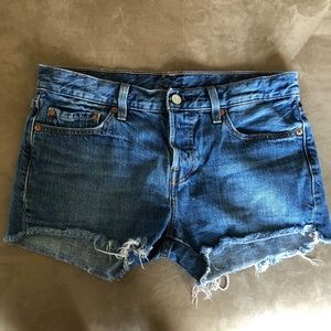 5 pocket denim shorts (Levi’s 501 fit)